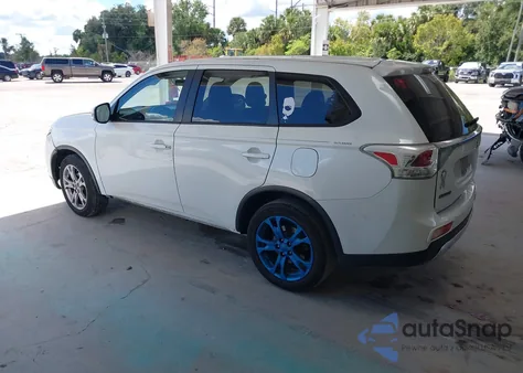 2015 Mitsubishi Outlander Se z USA, uszkodzony, nr VIN JA4AD3A32FZ009140